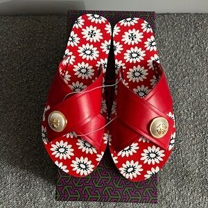 Authentic brand new in box Tory Burch Melody sandal size 7